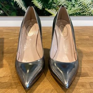 SJP Fawn metallic silver pumps 39.5